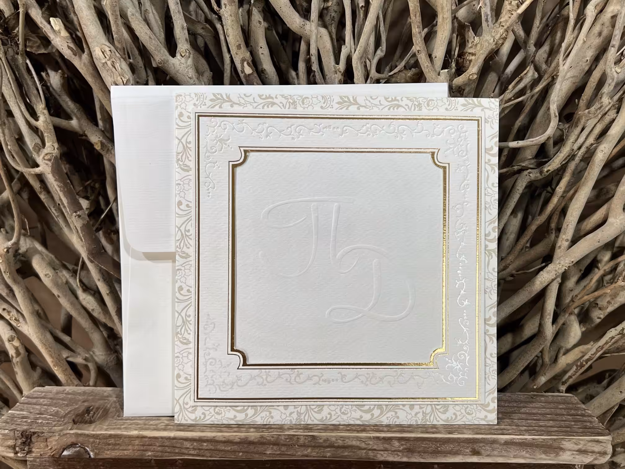 Προσκλητήρια γάμου 6161 / 213 (17χ17) 1 Προσκλητήρια γάμου 6161 / 213 (17χ17)