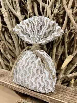 Alternative view of Μπομπονιέρες Γάμου ΘΝ18